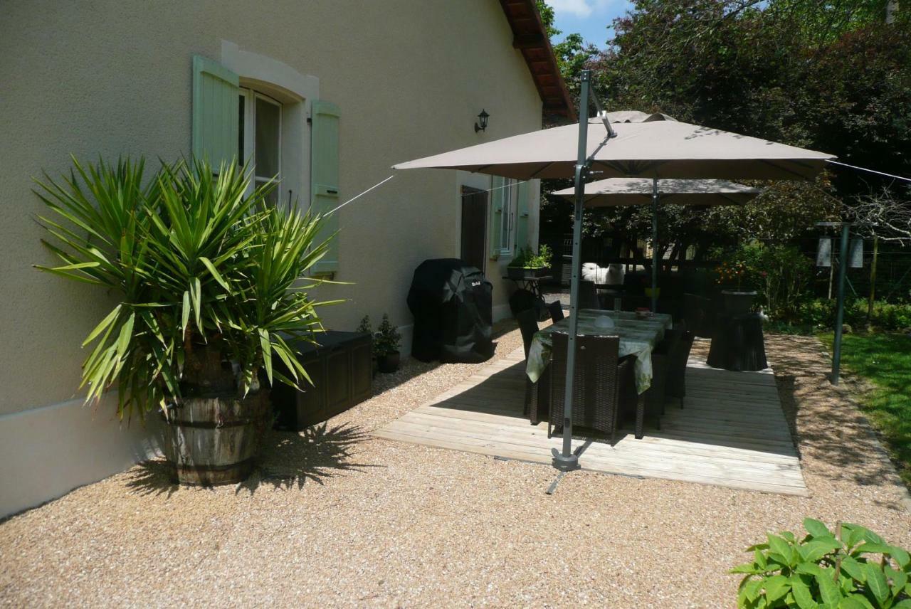 Domaine Serrot Saint-Elix-Theux Exterior foto